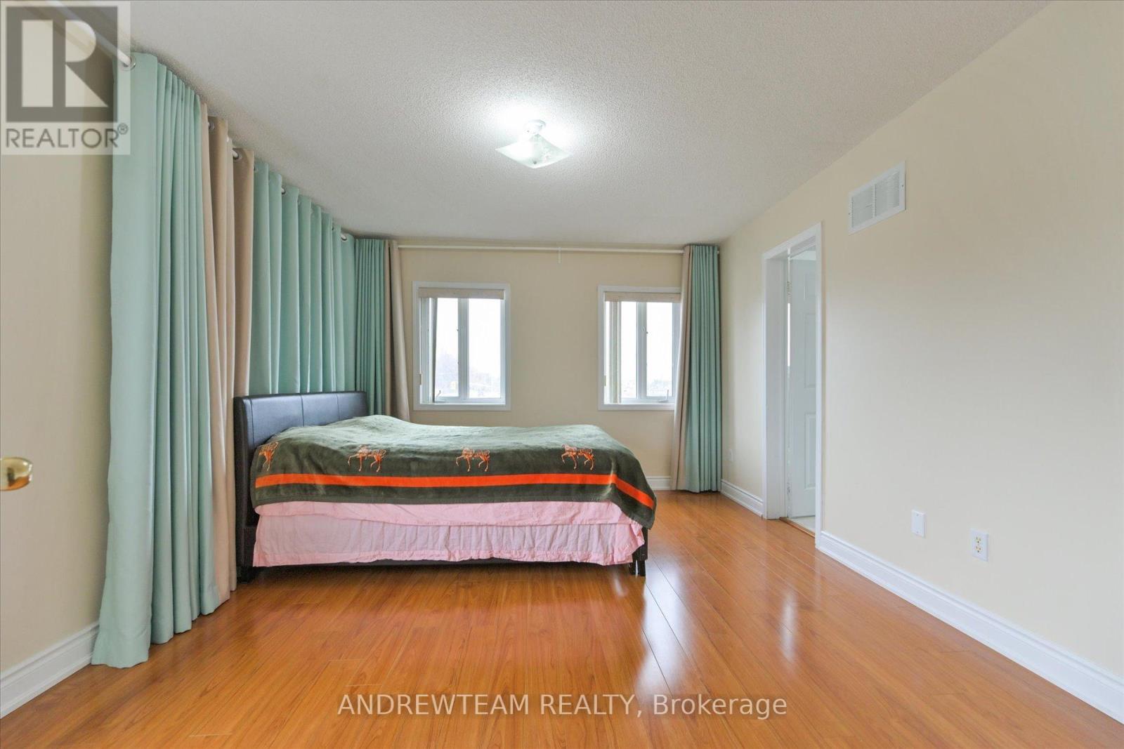 1 - 1075 Ellesmere Road, Toronto, Ontario  M1P 5C3 - Photo 16 - E13411728