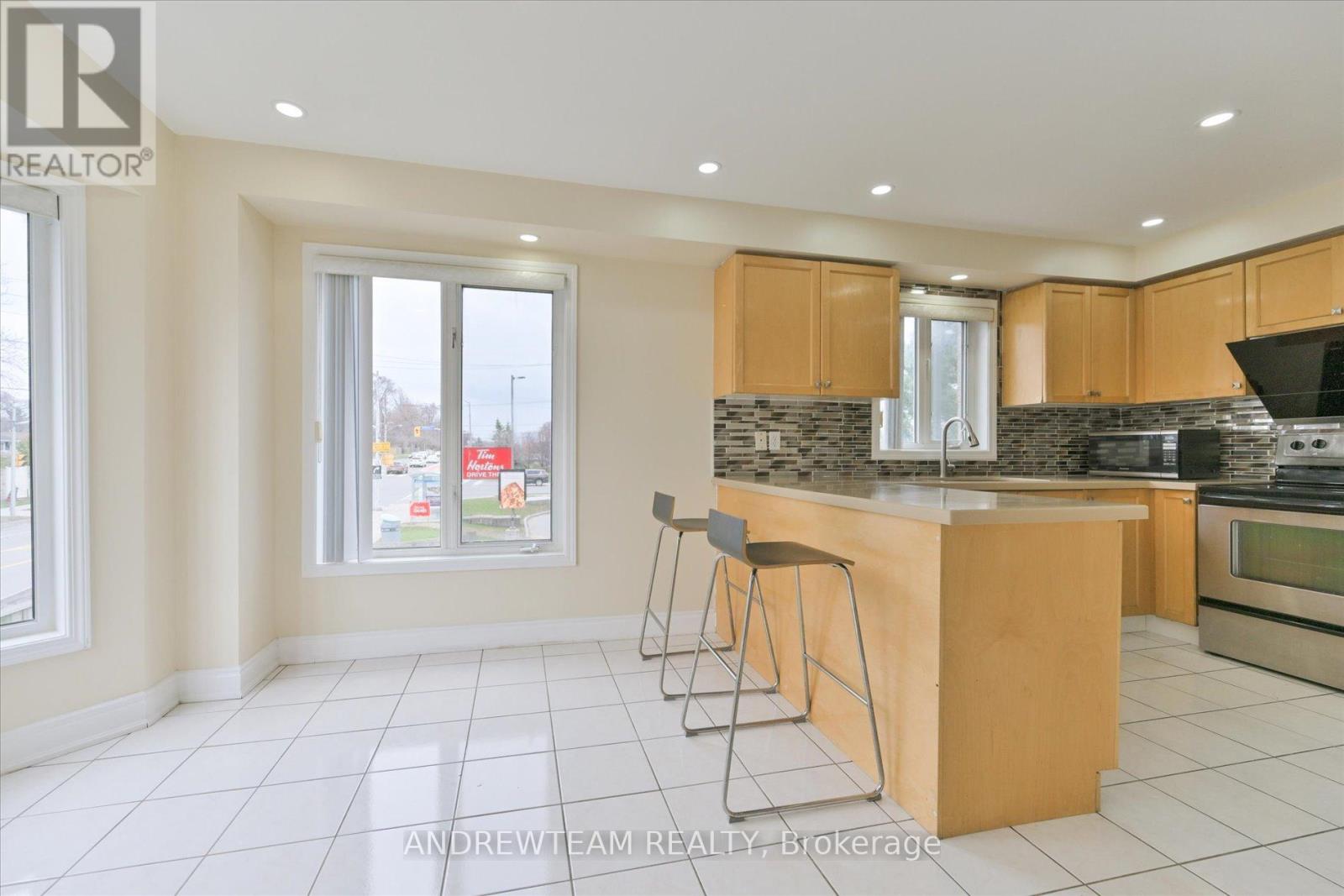 1 - 1075 Ellesmere Road, Toronto, Ontario  M1P 5C3 - Photo 9 - E13411728