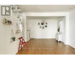 59 MUSKOKA AVENUE, Oshawa, Ontario