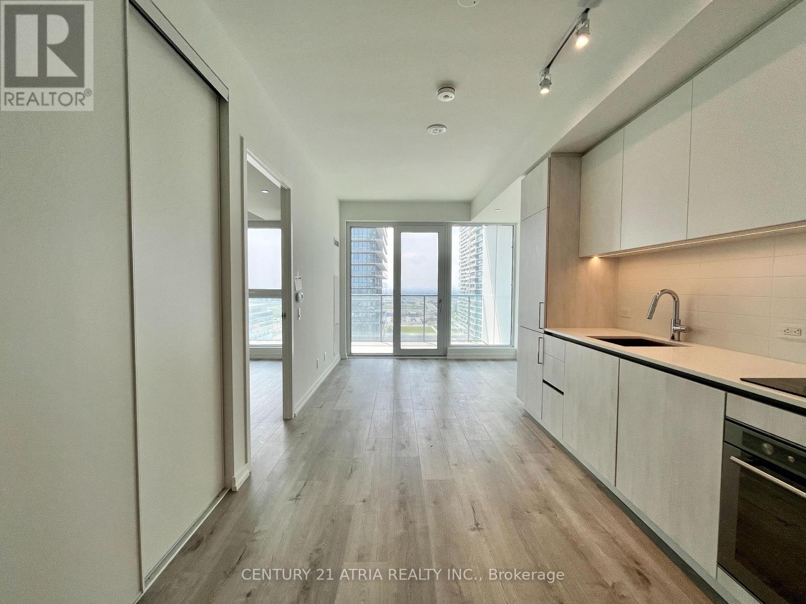 2103 - 7890 Jane Street, Vaughan, Ontario  L4K 0K9 - Photo 2 - N13411752