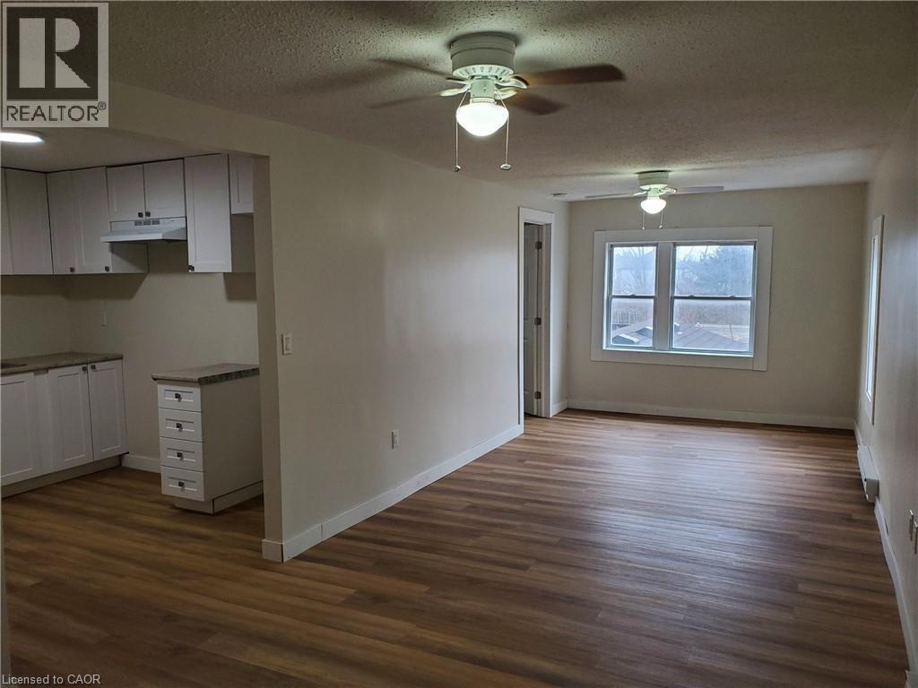 585 King Street Unit# 2, Welland, Ontario  L3B 3L3 - Photo 2 - 40836187