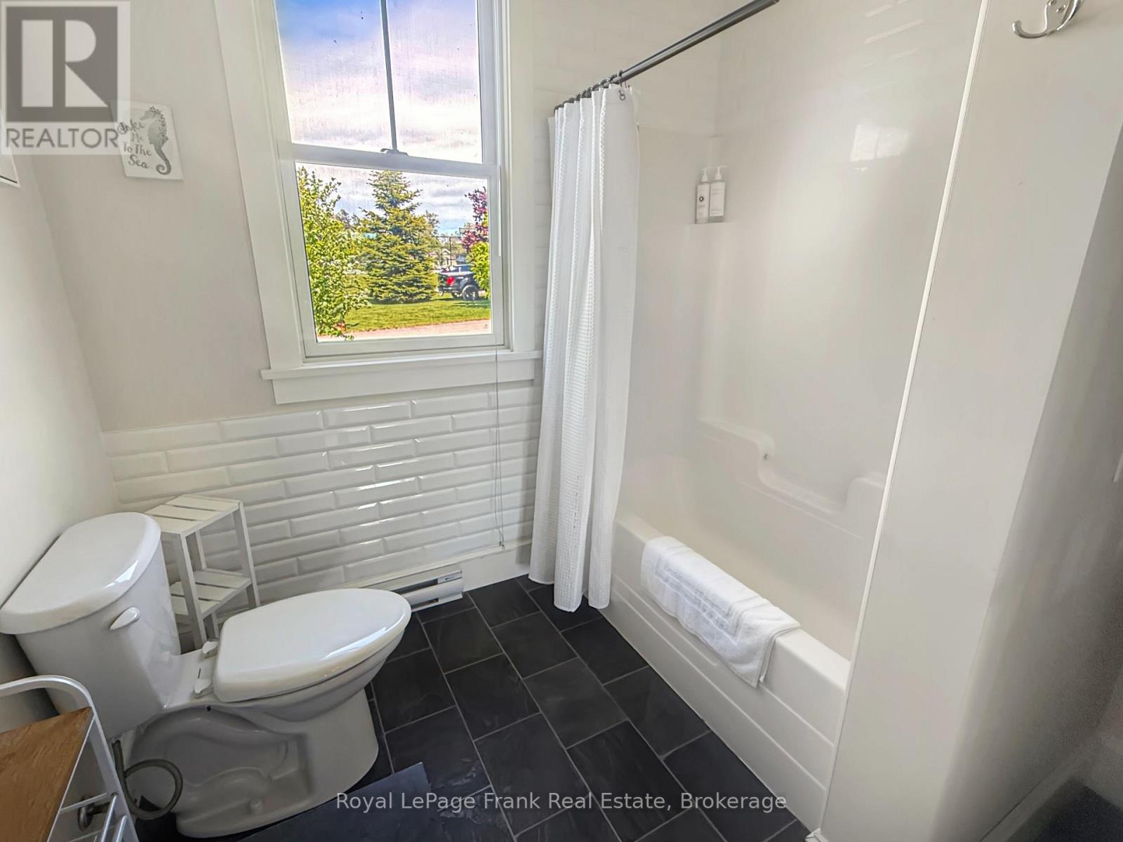 58 - 115 Butternut Lane, Prince Edward County, Ontario  K0K 1P0 - Photo 19 - X12893884