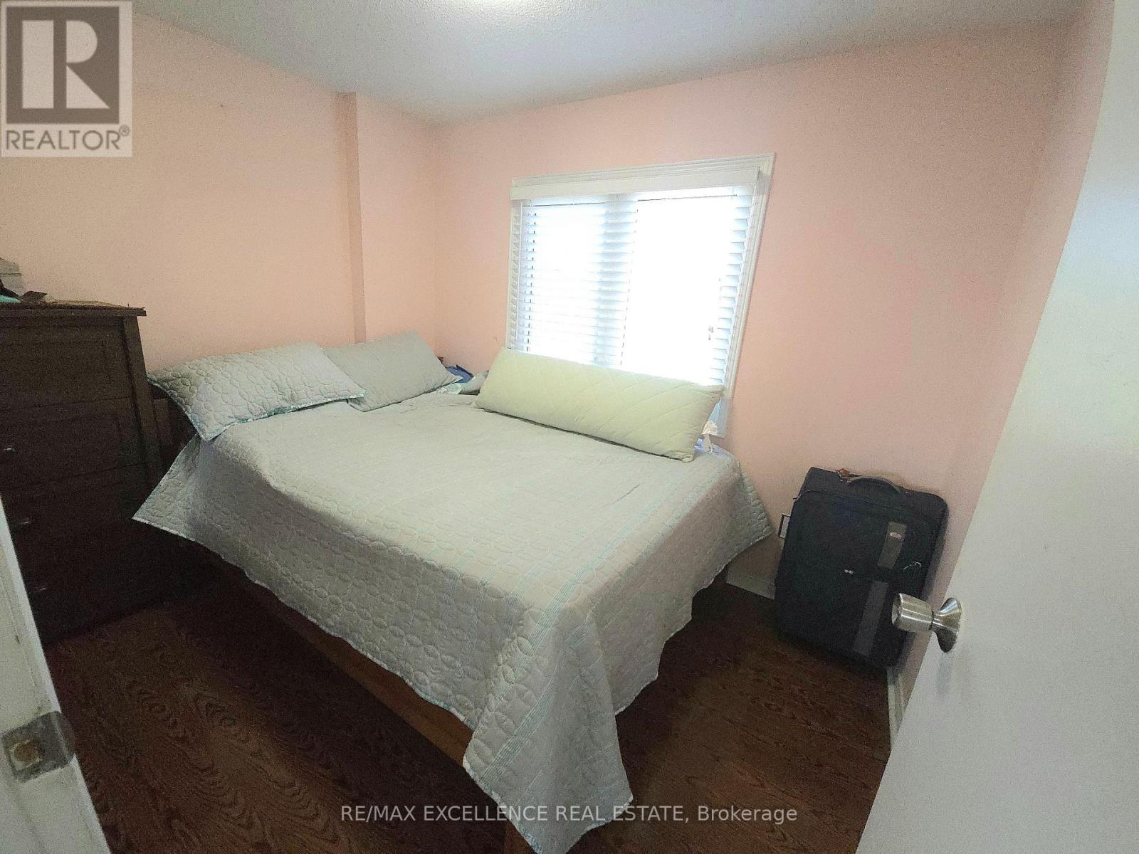 6 Stalbridge Avenue, Brampton, Ontario  L6Y 4H1 - Photo 25 - W13411776