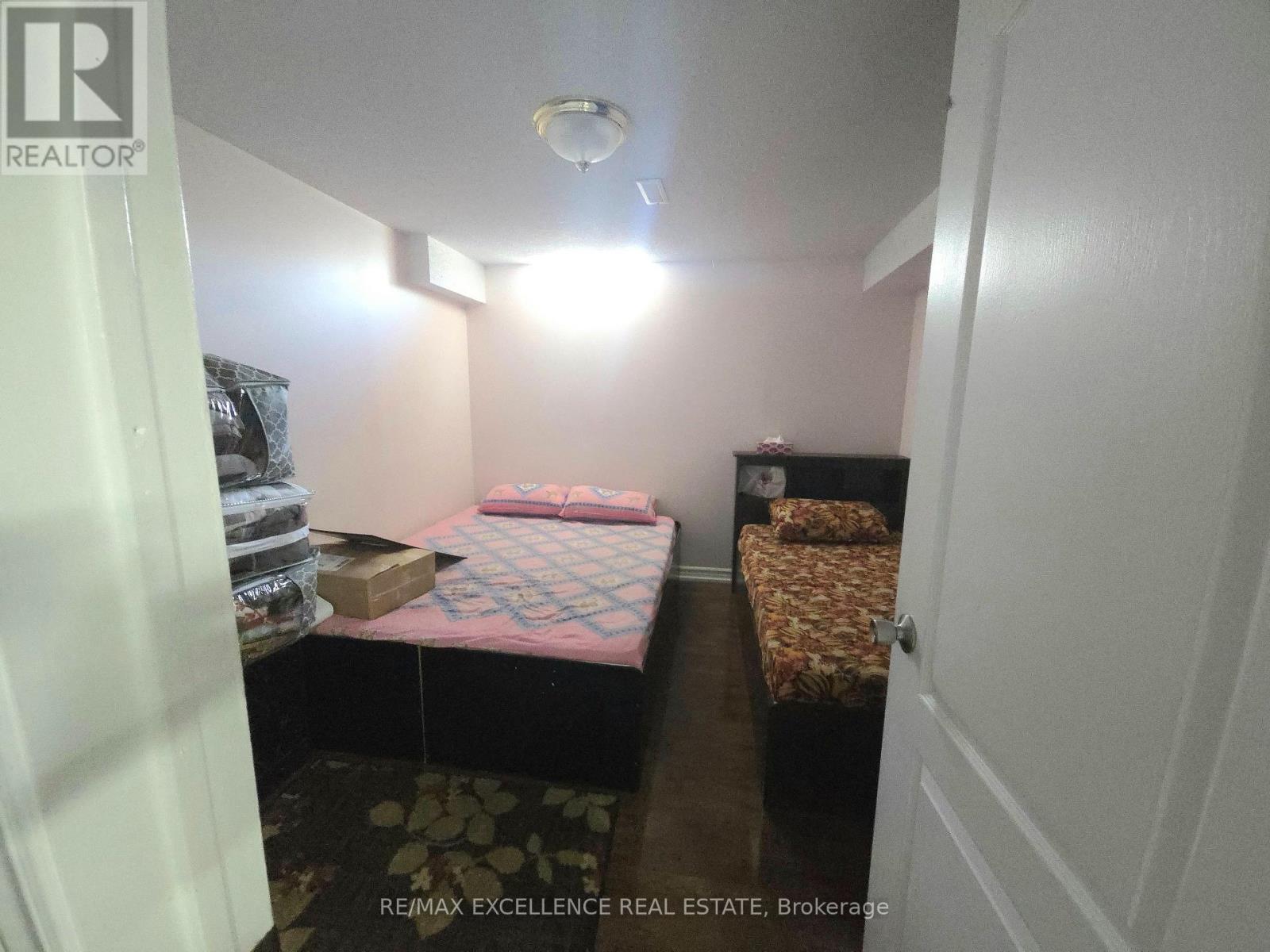 6 Stalbridge Avenue, Brampton, Ontario  L6Y 4H1 - Photo 31 - W13411776