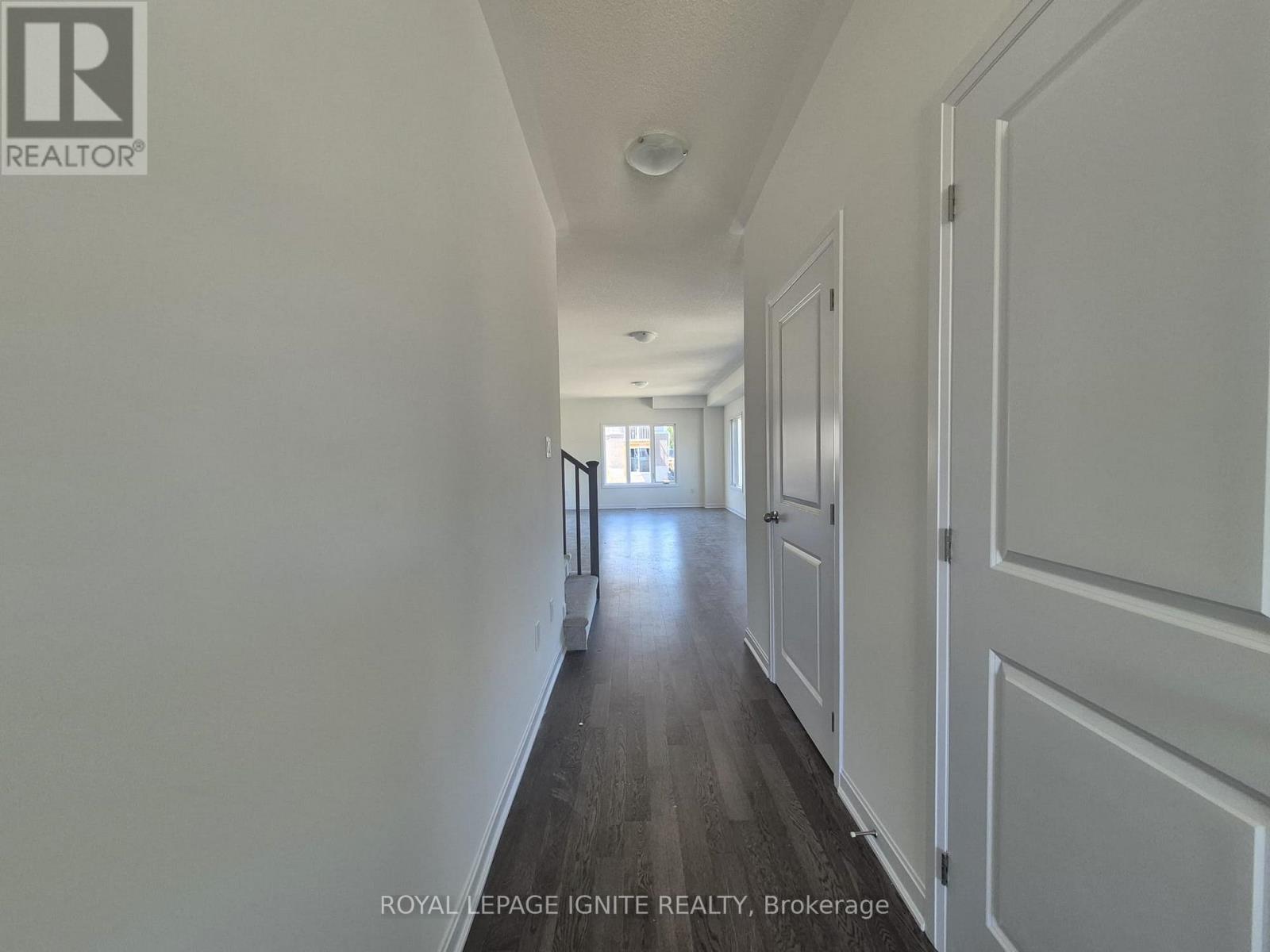 25 Royal Oak Crescent, Loyalist, Ontario  K0H 1G0 - Photo 4 - X13240442
