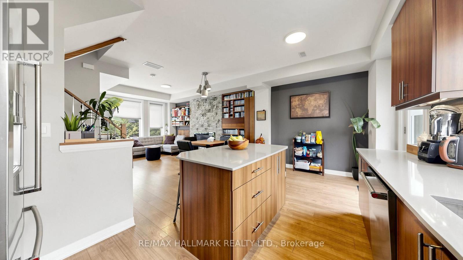 26 Caroline Carpenter Grove, Toronto, Ontario  M3K 0B1 - Photo 13 - W13246470