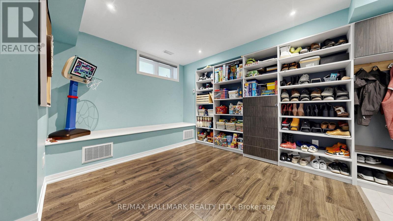 26 Caroline Carpenter Grove, Toronto, Ontario  M3K 0B1 - Photo 27 - W13246470