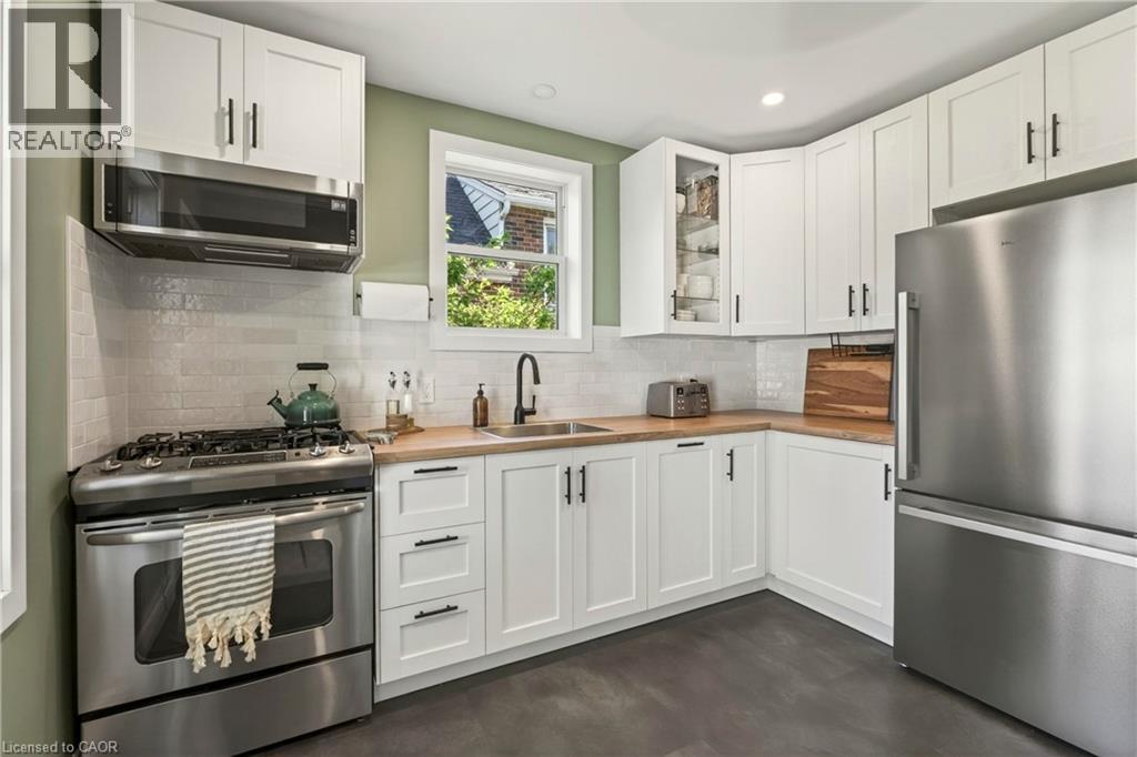 50 East 36th Street, Hamilton, Ontario  L8V 3Y9 - Photo 13 - 40835691