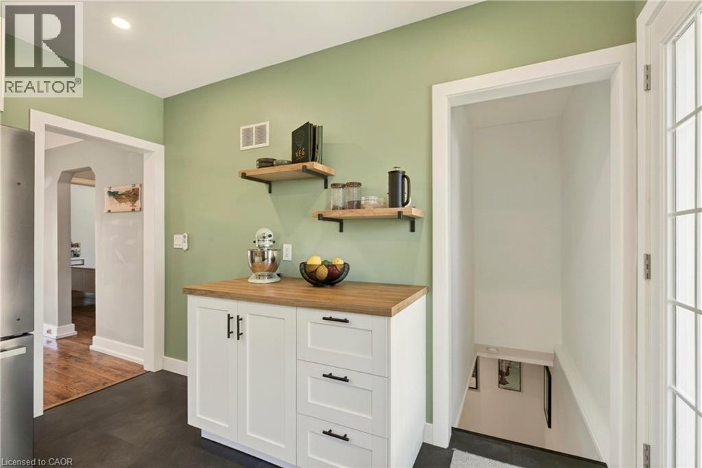 50 East 36th Street, Hamilton, Ontario  L8V 3Y9 - Photo 14 - 40835691