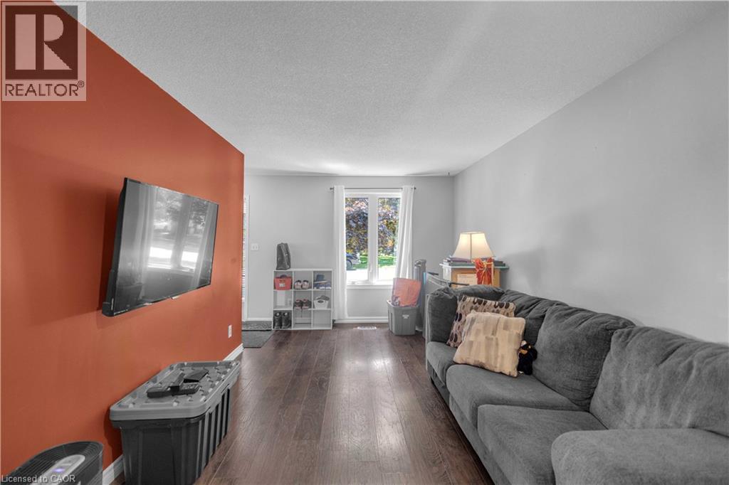 70 Naskapi Street, Woodstock, Ontario  N4T 1G7 - Photo 5 - 40836294