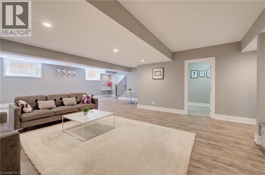 392 Allenby Court, Waterloo, Ontario  N2K 3J8 - Photo 29 - 40836571