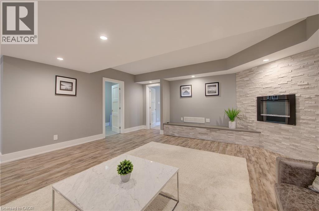 392 Allenby Court, Waterloo, Ontario  N2K 3J8 - Photo 30 - 40836571