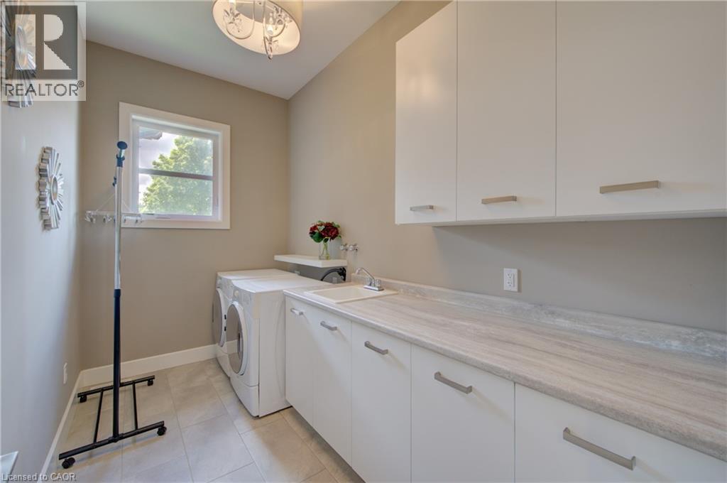 392 Allenby Court, Waterloo, Ontario  N2K 3J8 - Photo 37 - 40836571