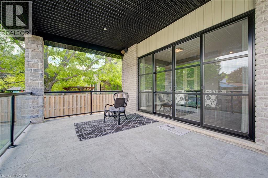 392 Allenby Court, Waterloo, Ontario  N2K 3J8 - Photo 38 - 40836571