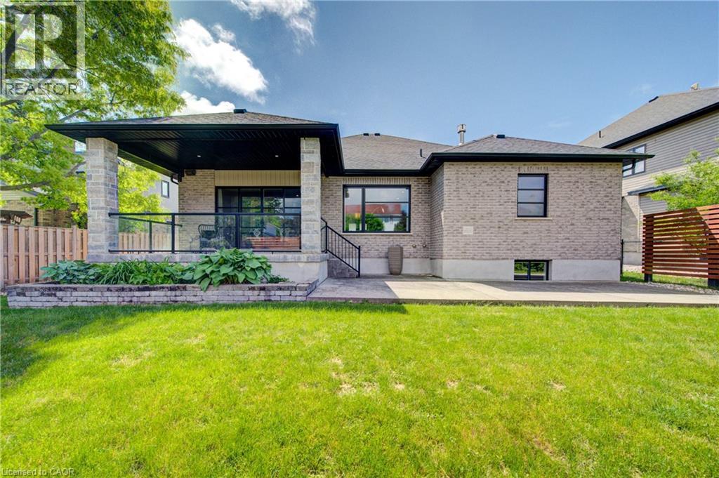 392 Allenby Court, Waterloo, Ontario  N2K 3J8 - Photo 39 - 40836571