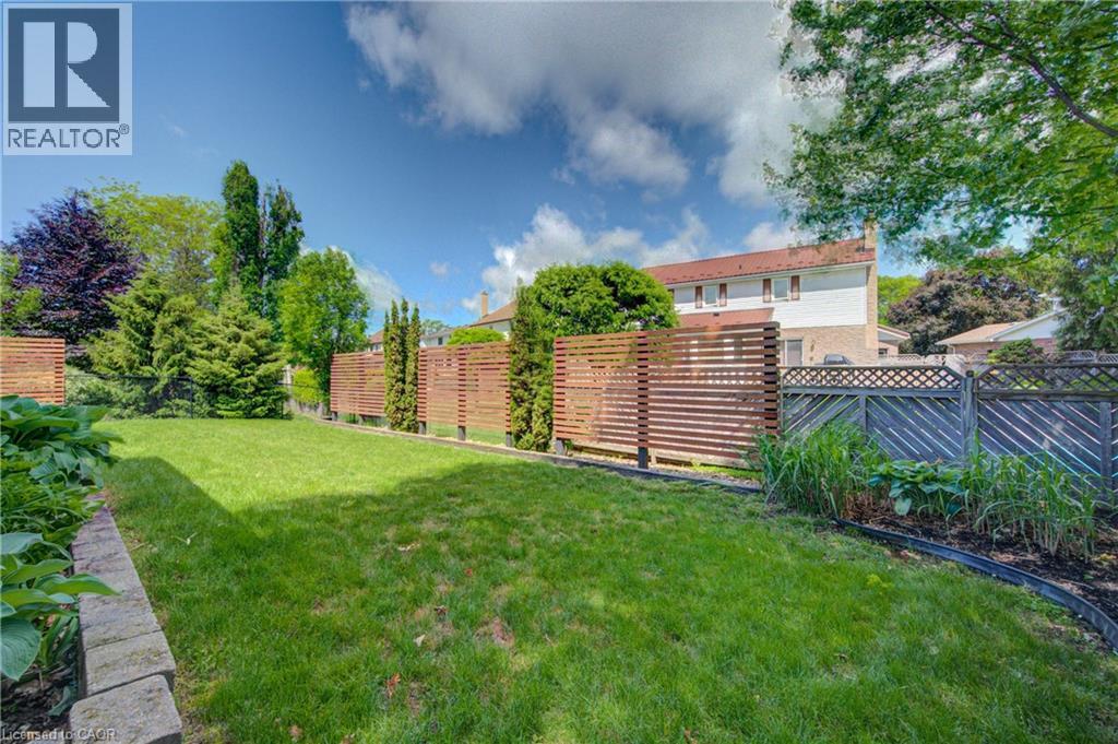 392 Allenby Court, Waterloo, Ontario  N2K 3J8 - Photo 40 - 40836571