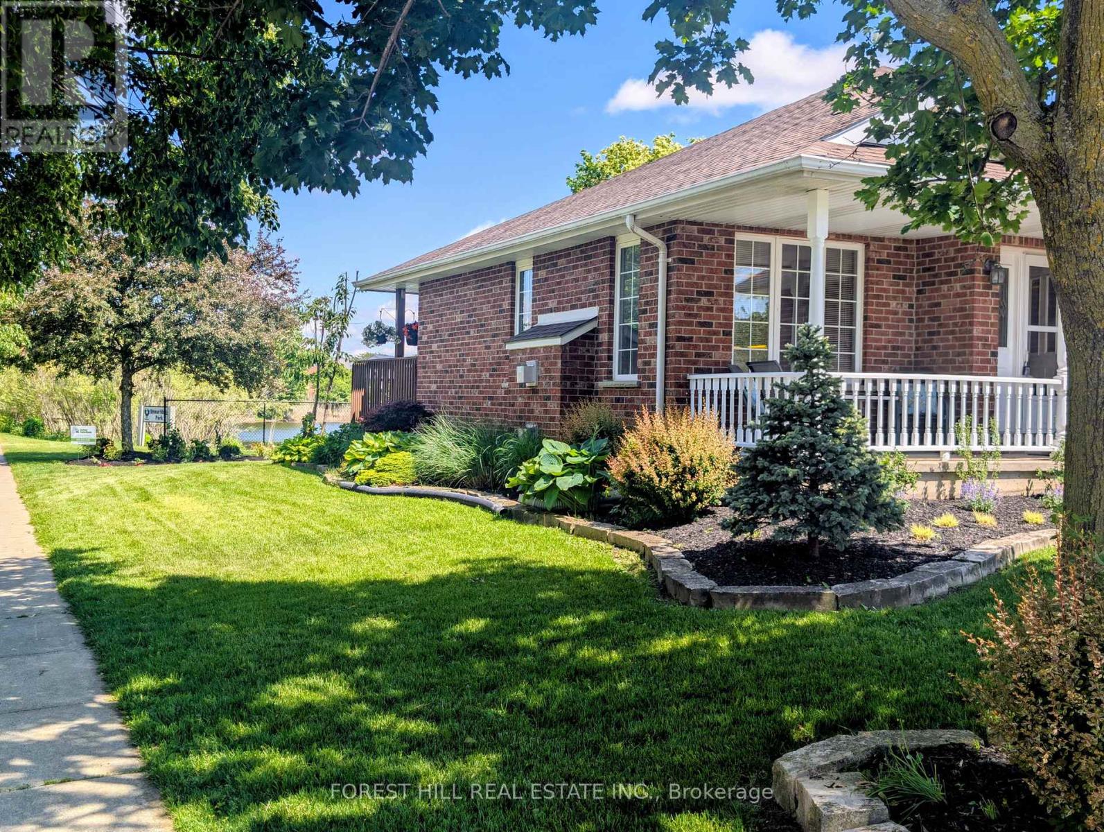 68 Blue Jay Boulevard, Woodstock, Ontario  N4T 1T2 - Photo 4 - X13241234