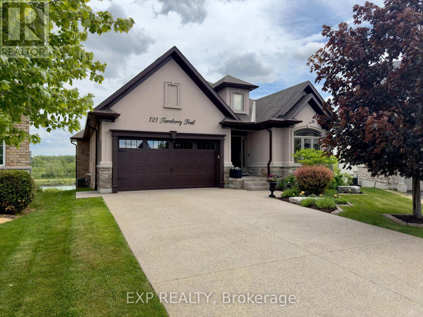 121 TURNBERRY TRAIL, Welland, Ontario