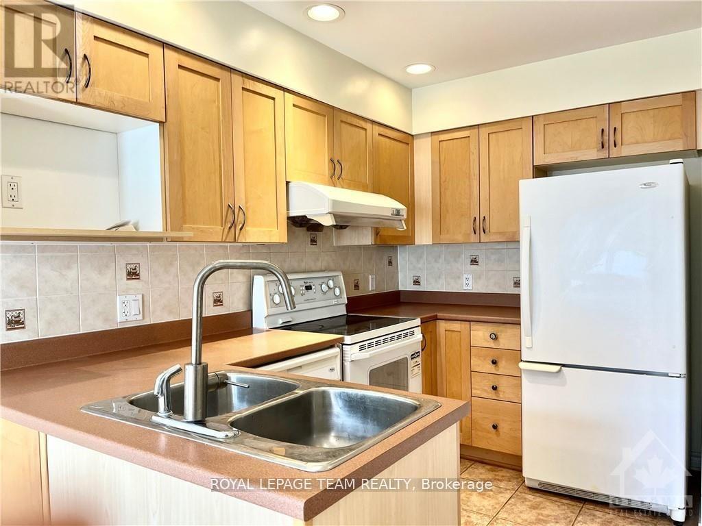 39 Bellrock Drive, Ottawa, Ontario K2K 3J4 - Photo 10 - X13411794