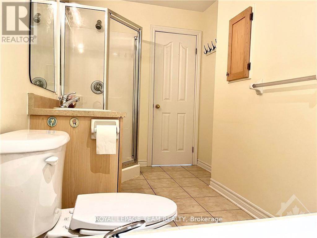 39 Bellrock Drive, Ottawa, Ontario K2K 3J4 - Photo 18 - X13411794