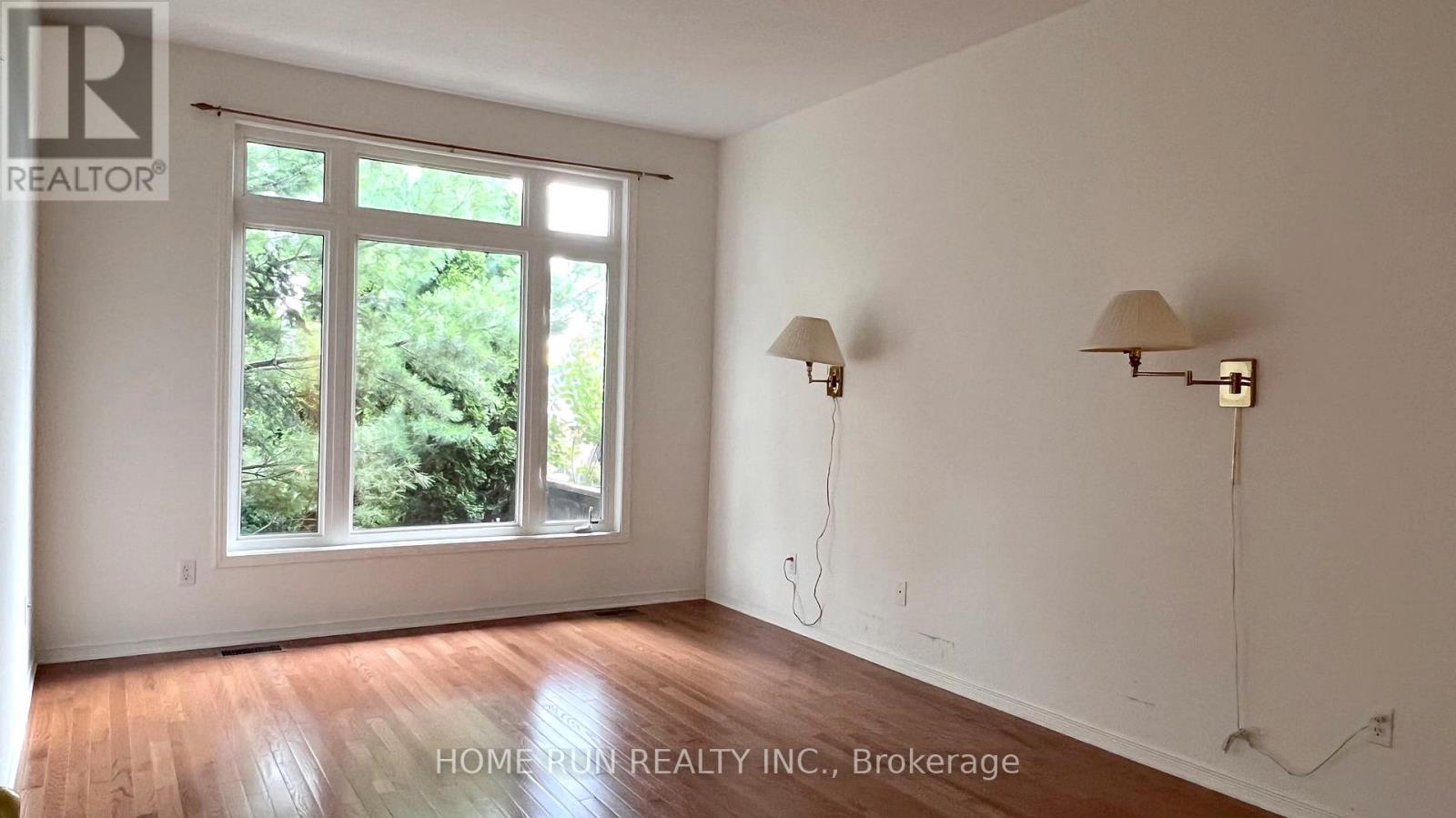 302 Wisteria Crescent, Ottawa, Ontario K1V 0N4 - Photo 10 - X13411798
