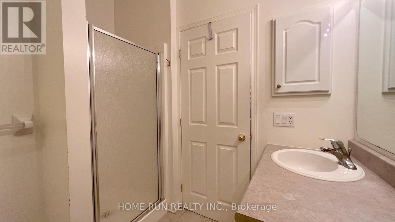 302 Wisteria Crescent, Ottawa, Ontario K1V 0N4 - Photo 12 - X13411798