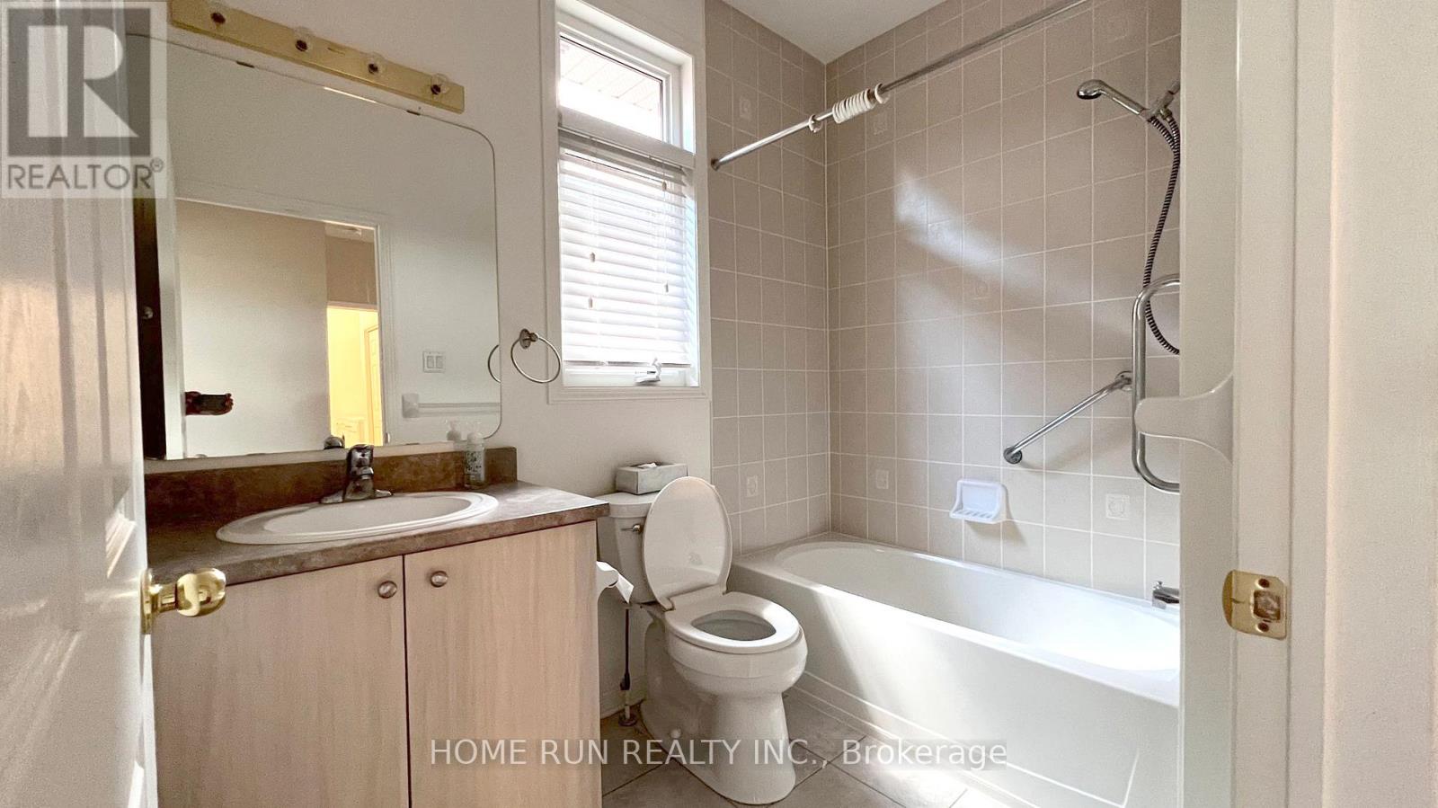 302 Wisteria Crescent, Ottawa, Ontario K1V 0N4 - Photo 7 - X13411798