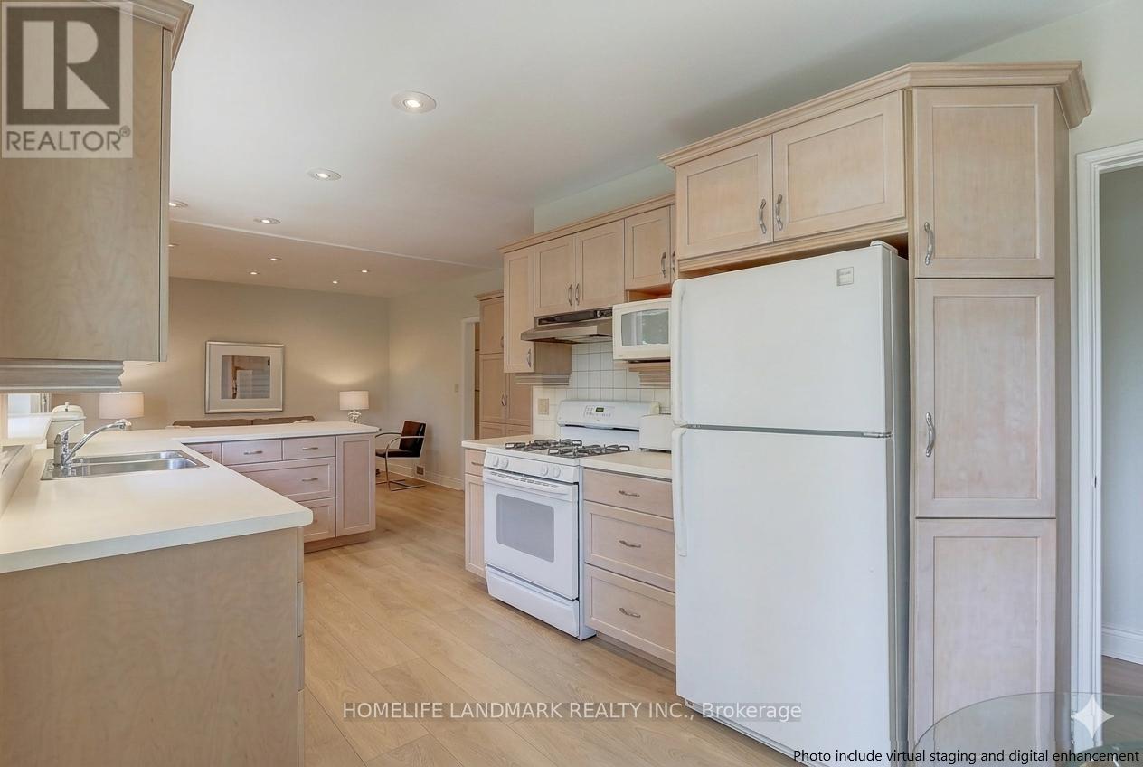 79 Anglesey Boulevard, Toronto, Ontario  M9A 3C2 - Photo 7 - W13411802