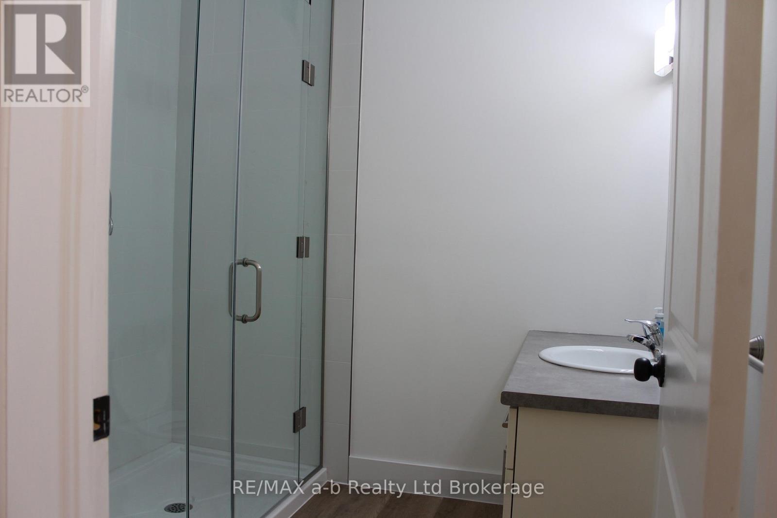 2 - 391 Dundas Street, Woodstock, Ontario  N4S 1B6 - Photo 7 - X13411826