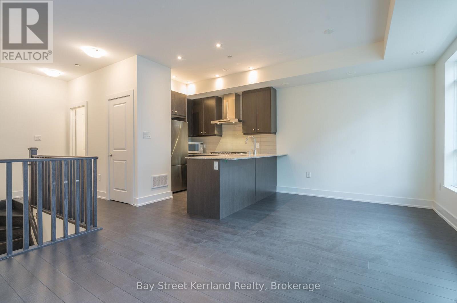 5 - 52 Holmes Avenue W, Toronto, Ontario  M2N 0J9 - Photo 3 - C13411812