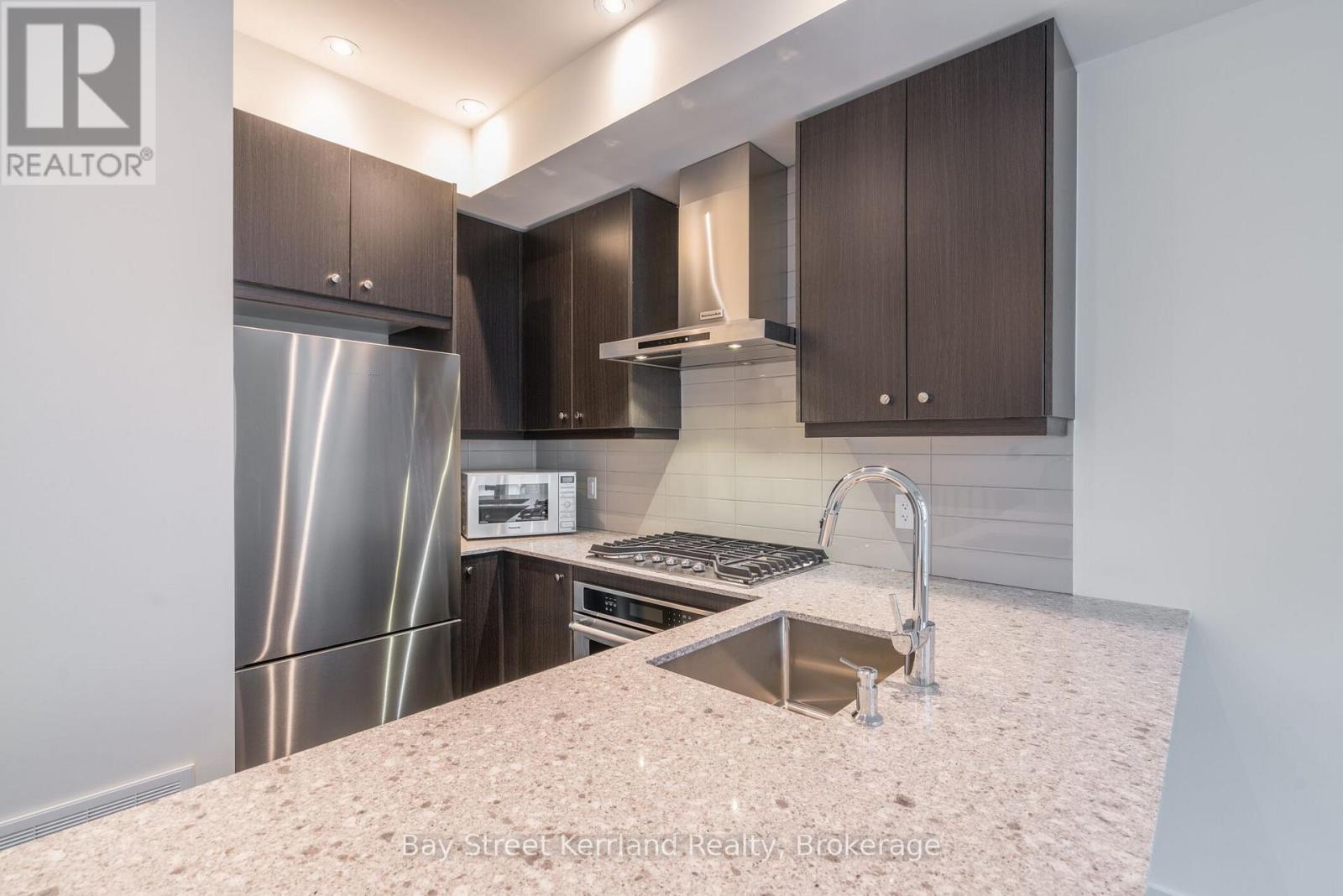 5 - 52 Holmes Avenue W, Toronto, Ontario  M2N 0J9 - Photo 4 - C13411812