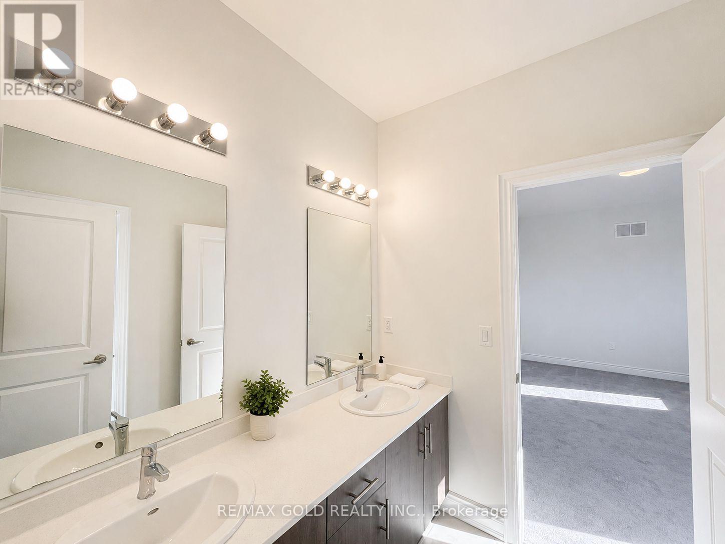 31 Dolomite Drive, Brampton, Ontario  L6P 4R6 - Photo 32 - W13299914