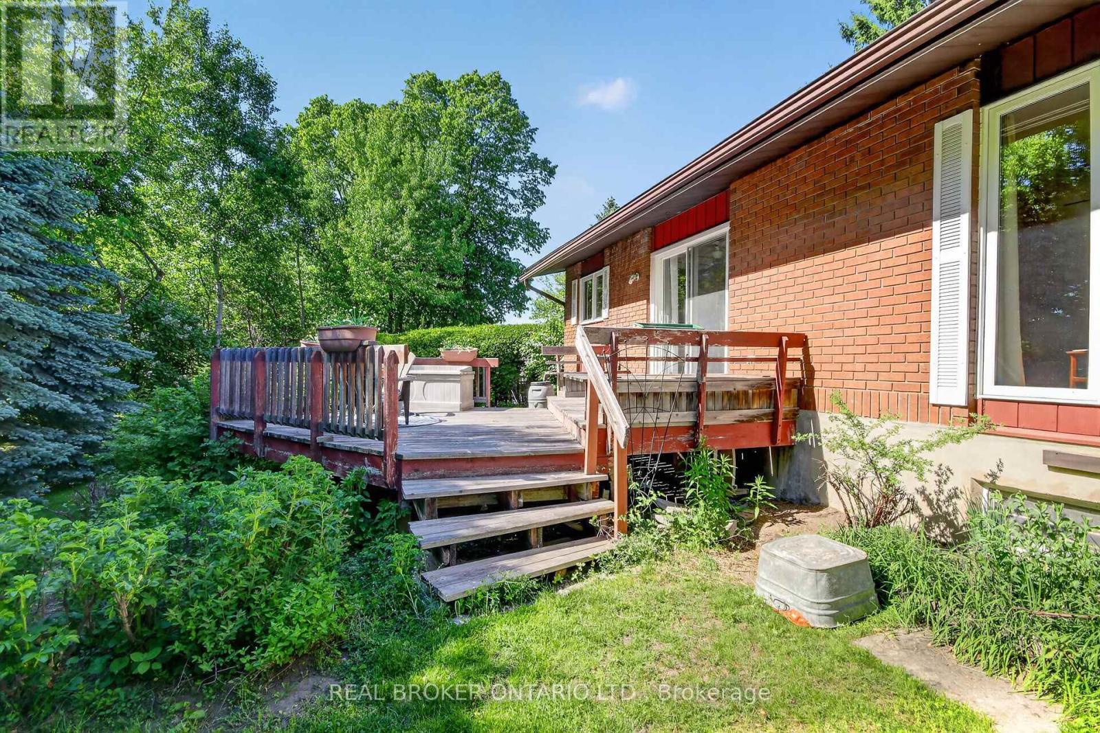 10 Amundsen Crescent, Ottawa, Ontario  K2L 1A7 - Photo 25 - X12970232