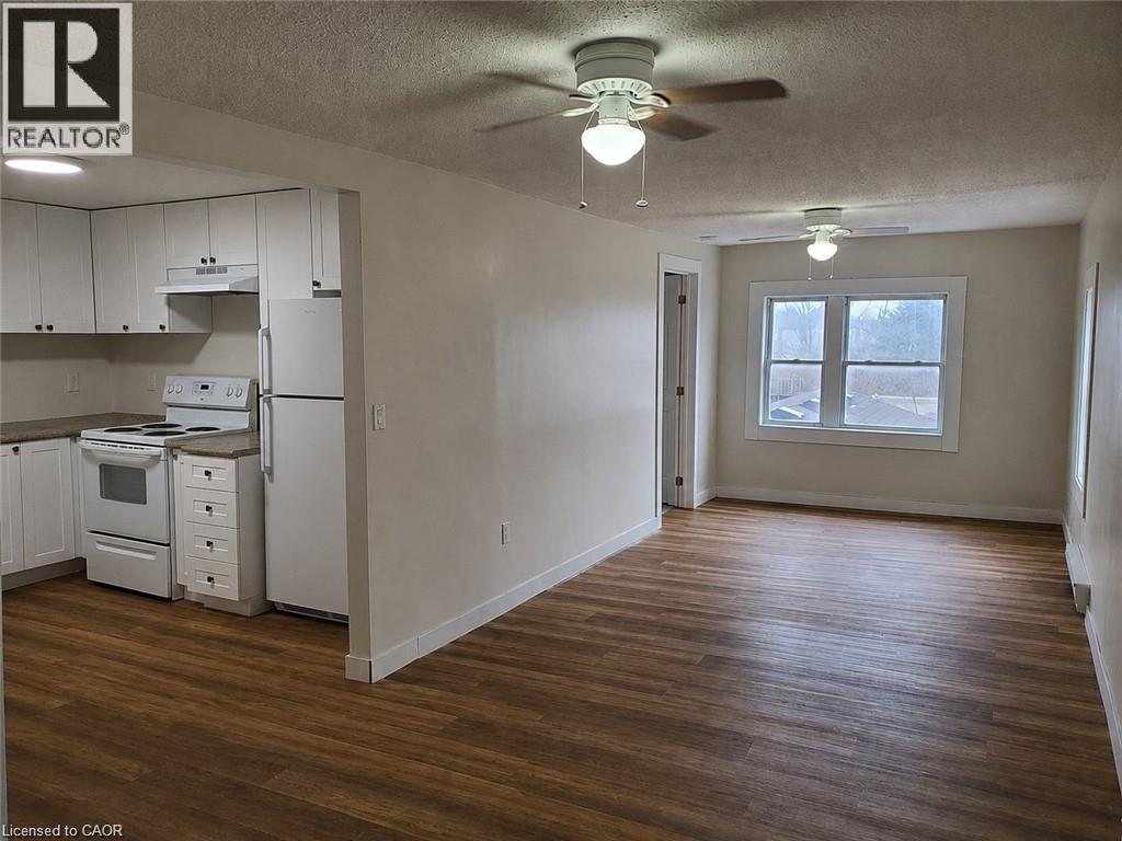 585 King Street Unit# 2, Welland, Ontario  L3B 3L3 - Photo 2 - 40836187