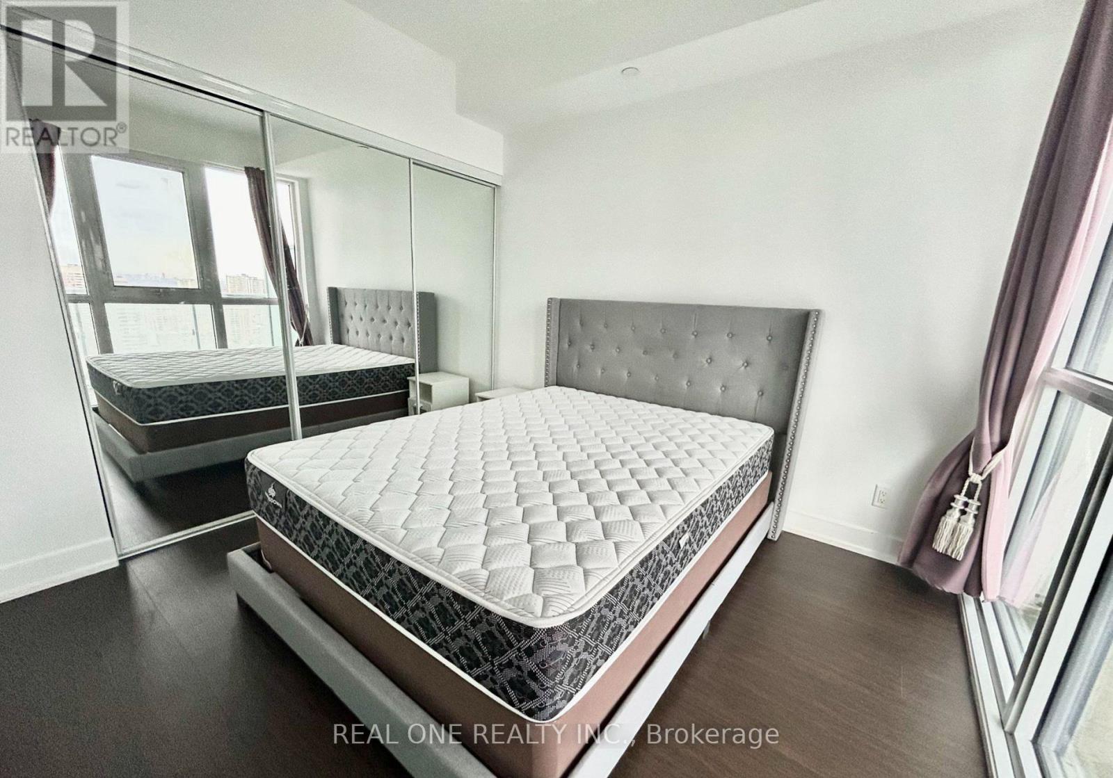 3009 - 7 Grenville Street, Toronto, Ontario  M4Y 0E9 - Photo 13 - C13411834
