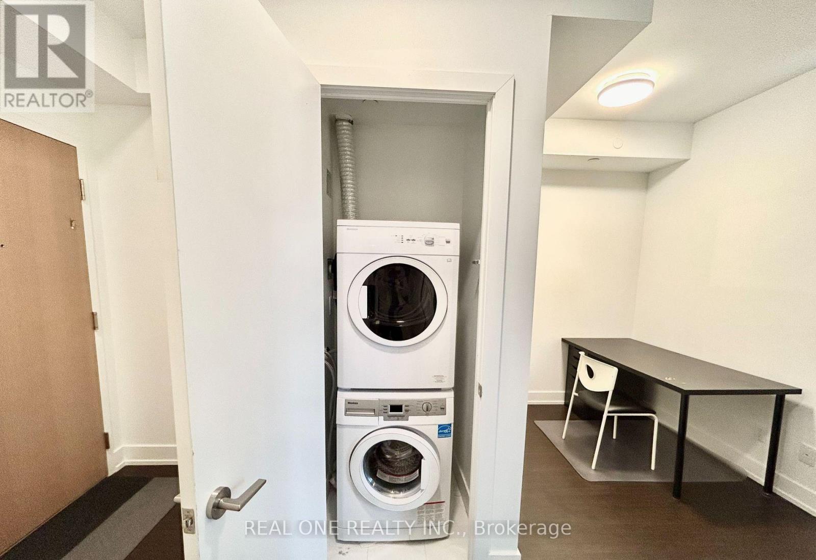 3009 - 7 Grenville Street, Toronto, Ontario  M4Y 0E9 - Photo 15 - C13411834
