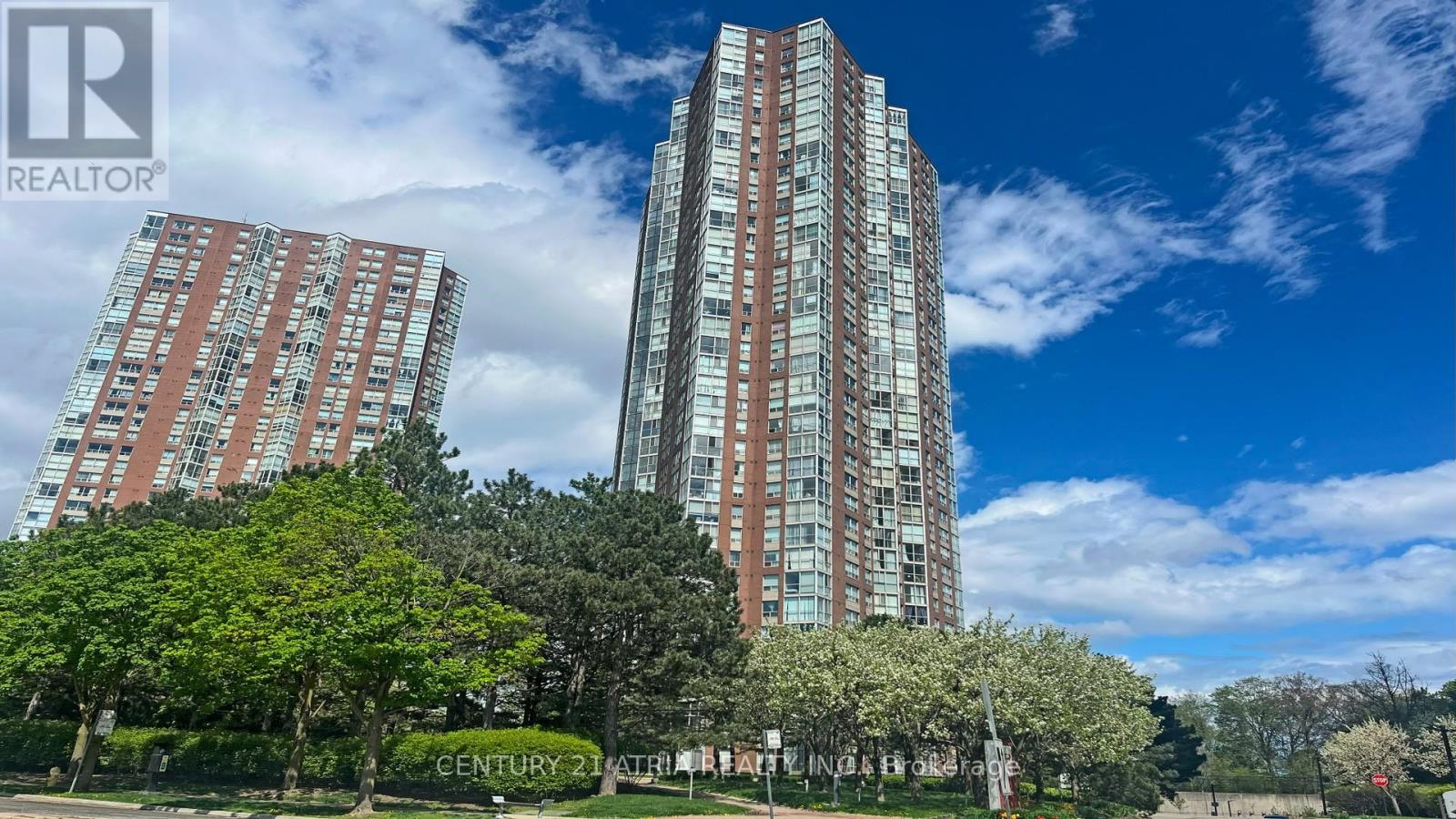 2502 - 5 Concorde Place, Toronto, Ontario  M3C 3M8 - Photo 1 - C13411866