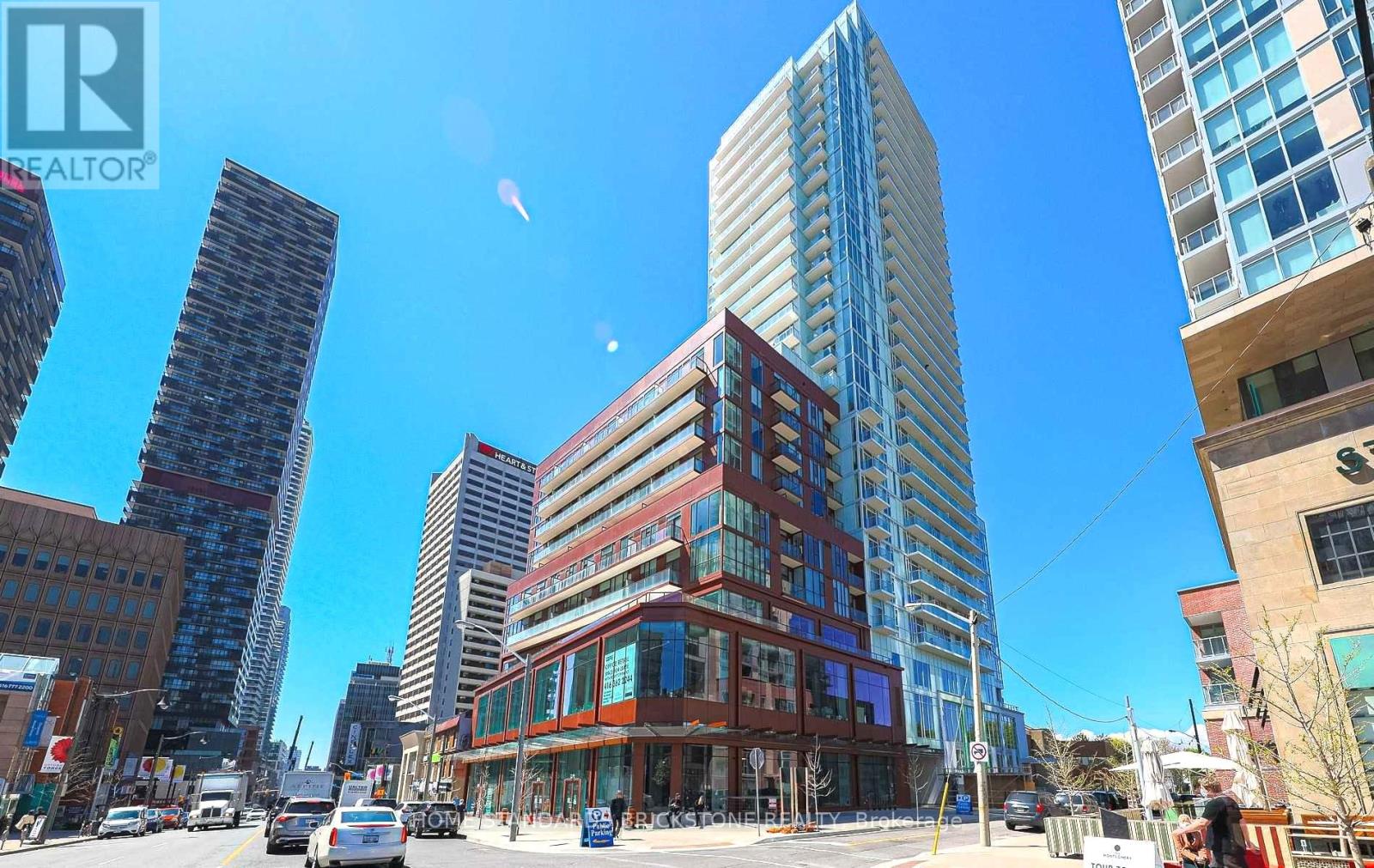 1701 - 33 Helendale Avenue, Toronto, Ontario  M4R 0A4 - Photo 1 - C13411872