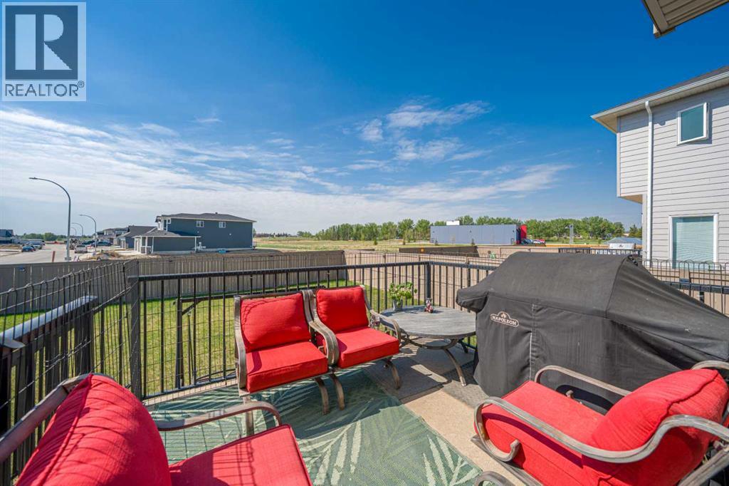 801 Mandalay Boulevard, Carstairs, Alberta  T0M 0N0 - Photo 33 - A2314575