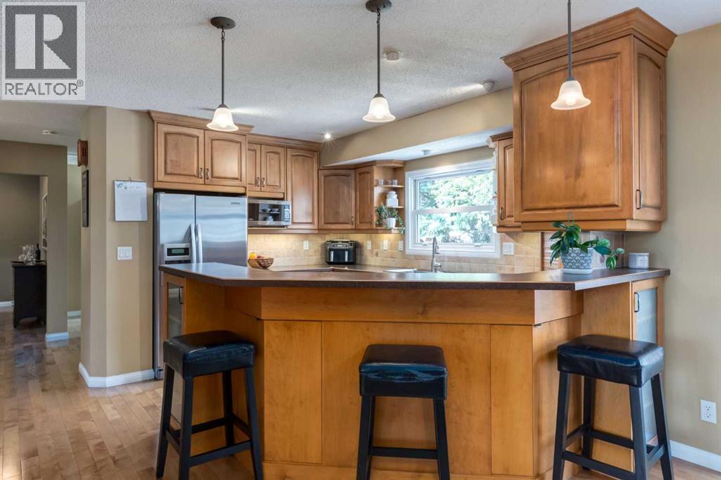 52 Silver Brook Drive Nw, Calgary, Alberta  T3B 3H3 - Photo 17 - A2318202