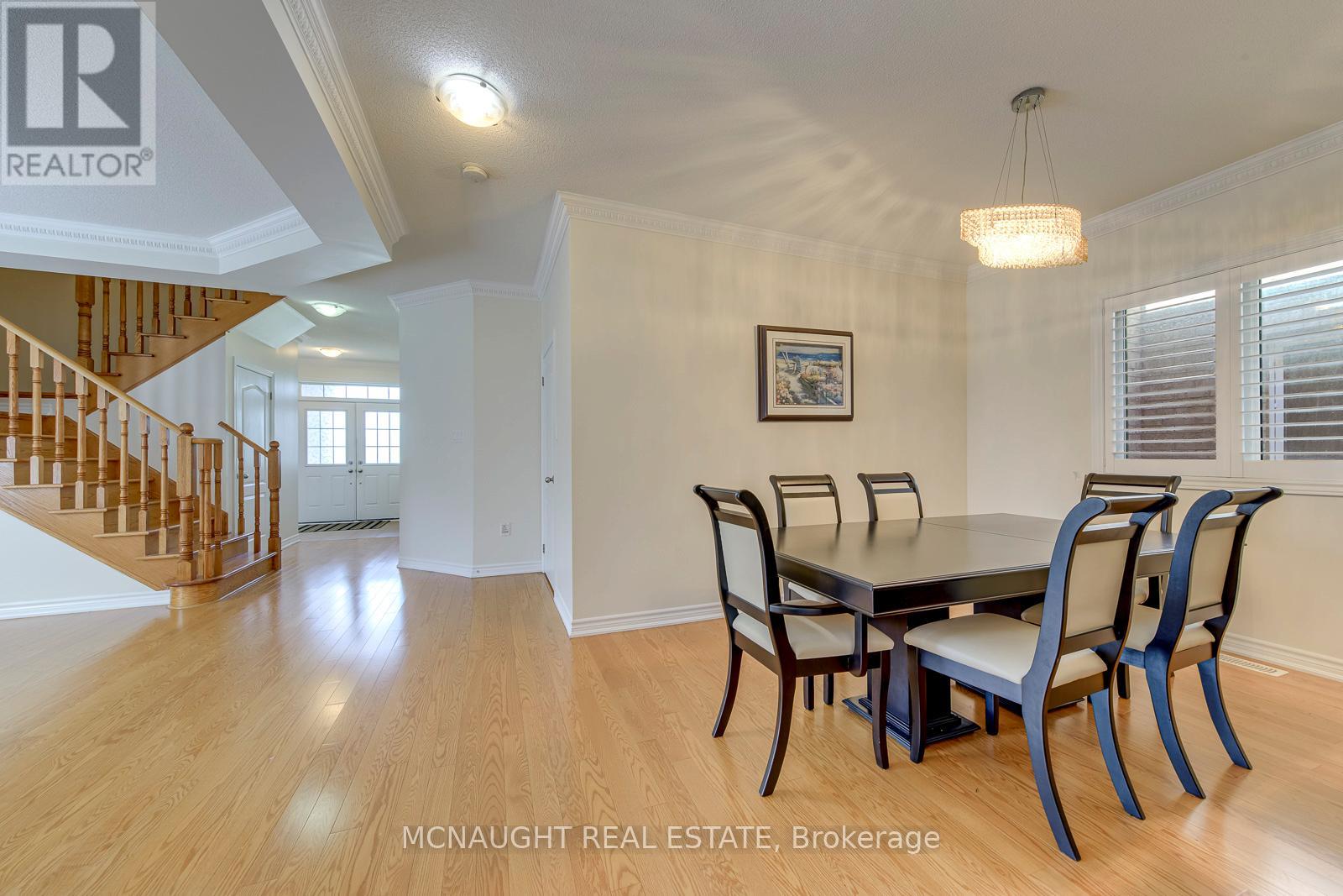 200 Bellchase Trail, Brampton, Ontario  L6P 3S1 - Photo 7 - W13411862