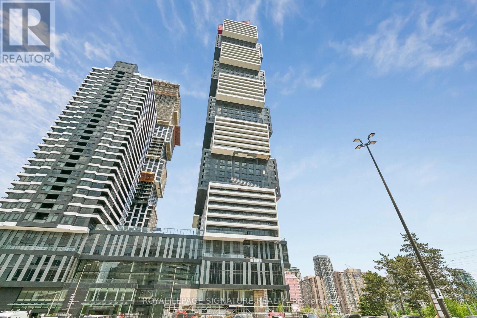 5605 - 4015 The Exchange, Mississauga, Ontario  L5B 0N9 - Photo 1 - W13411874