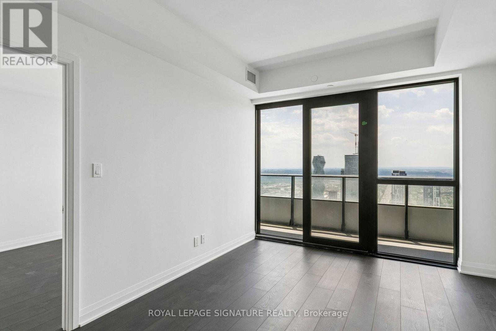 5605 - 4015 The Exchange, Mississauga, Ontario  L5B 0N9 - Photo 16 - W13411874