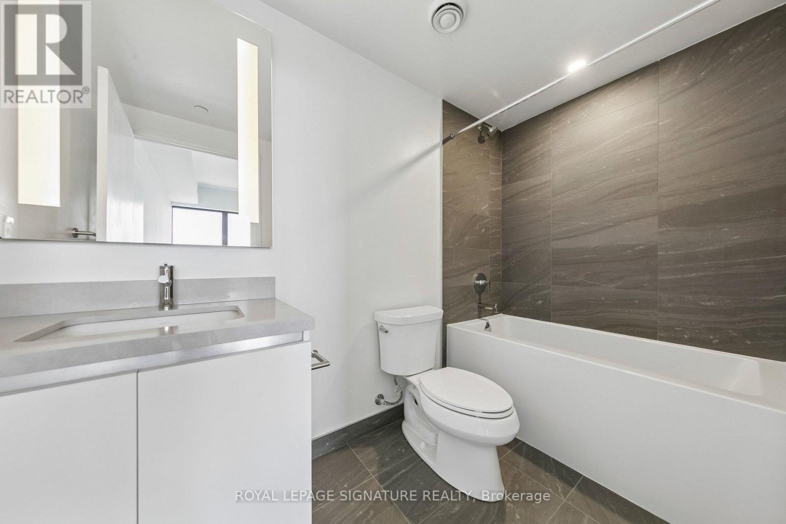 5605 - 4015 The Exchange, Mississauga, Ontario  L5B 0N9 - Photo 24 - W13411874