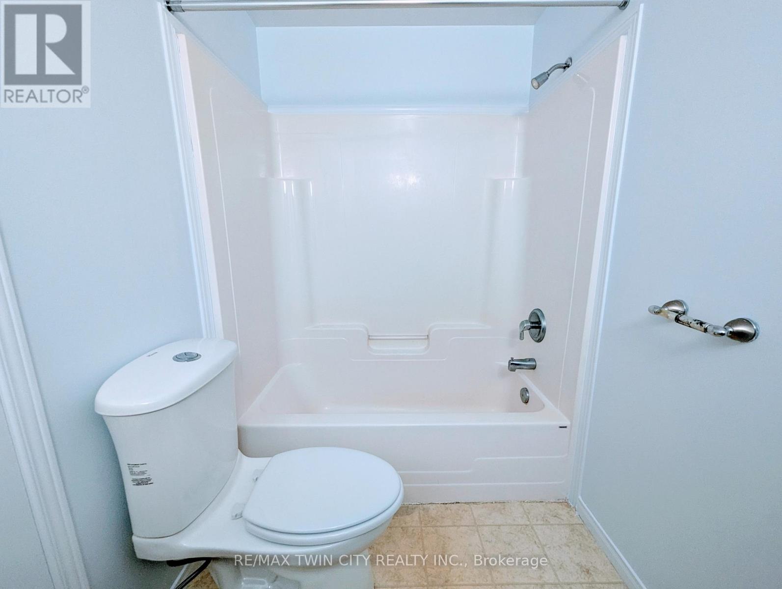 520 Chablis Drive, Waterloo, Ontario  N2T 2X9 - Photo 22 - X13411856