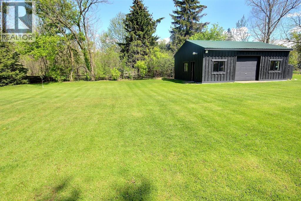 6736 Camlachie Road, Plympton-Wyoming photo 28