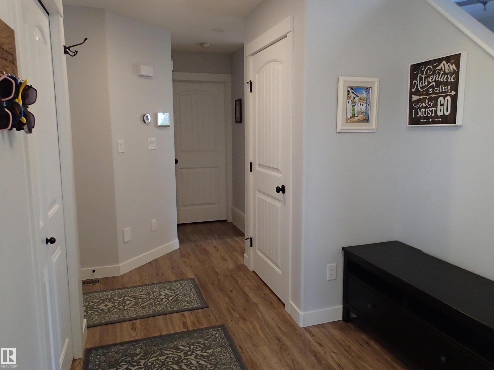 17348 8 Av Sw, Edmonton, Alberta  T6W 0M9 - Photo 4 - E4491064