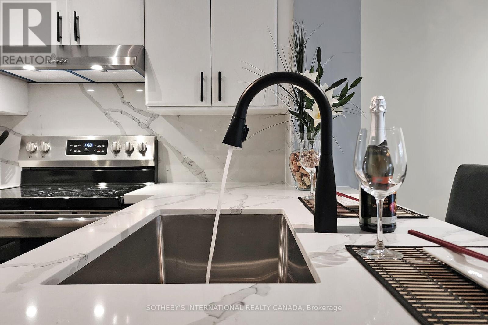 410 - 230 King Street, Toronto, Ontario  M5A 1K5 - Photo 11 - C13411914