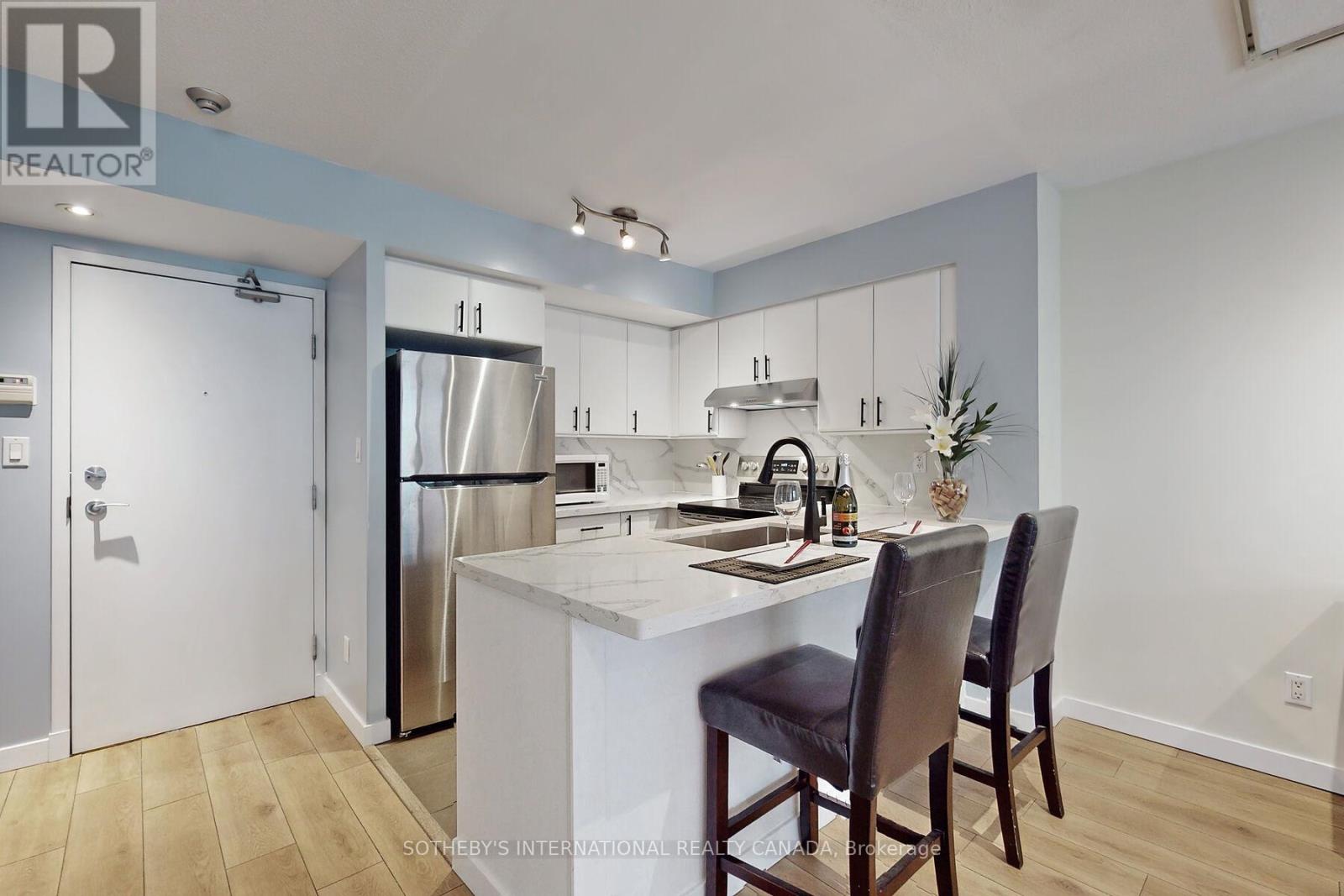 410 - 230 King Street, Toronto, Ontario  M5A 1K5 - Photo 4 - C13411914