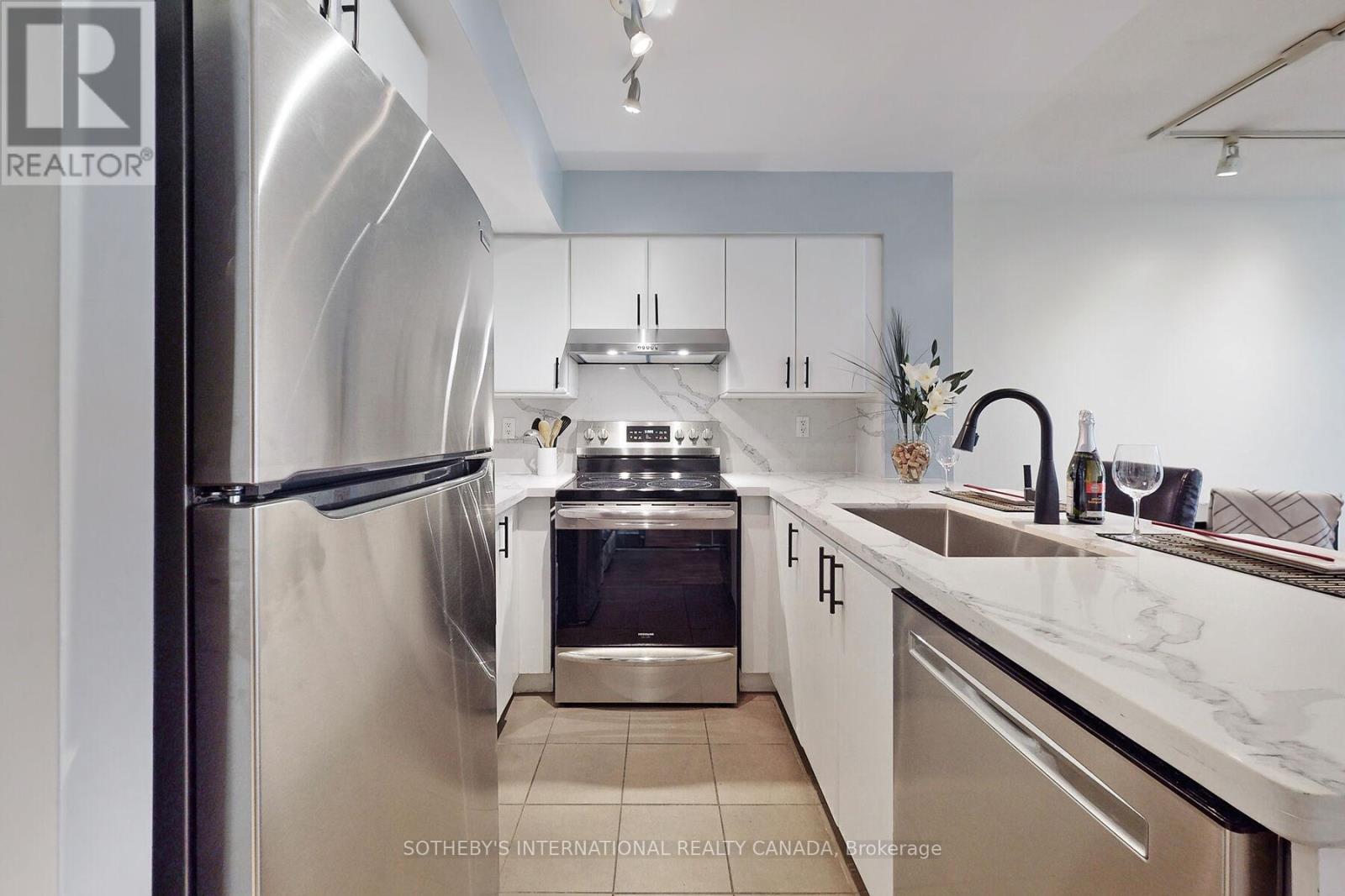 410 - 230 King Street, Toronto, Ontario  M5A 1K5 - Photo 6 - C13411914